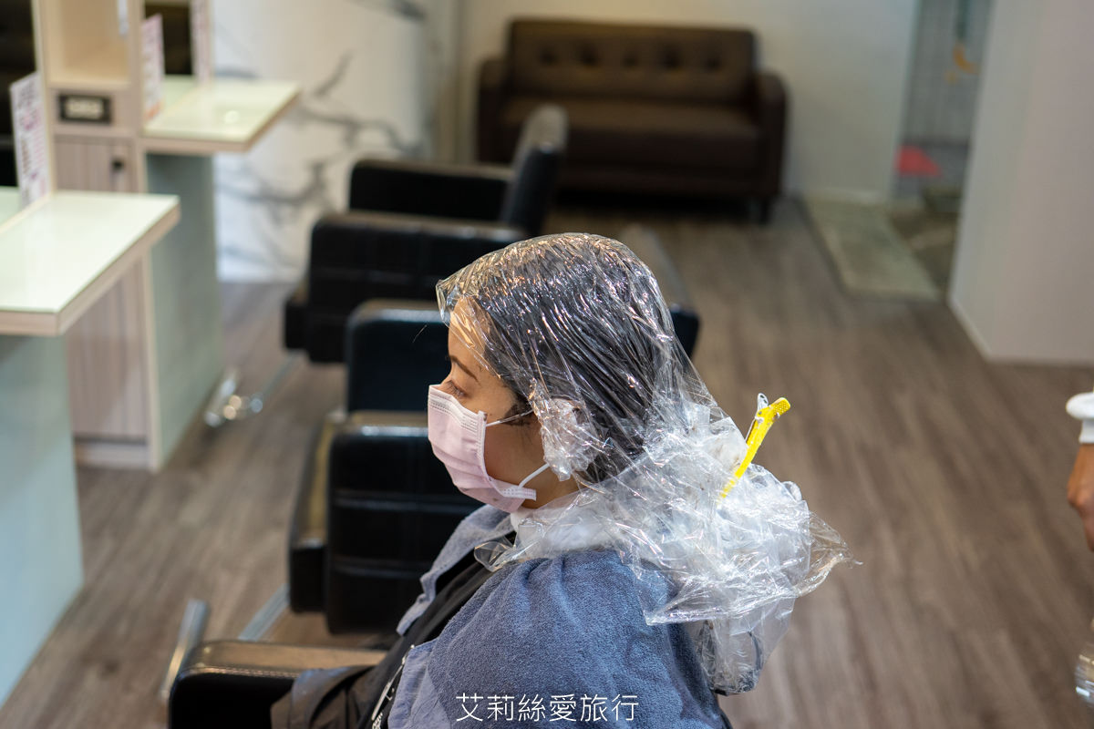 信義區染髮推薦 wor hair燙髮或染髮只要1200元起不分長短還送洗加剪哦！近台北101世貿站